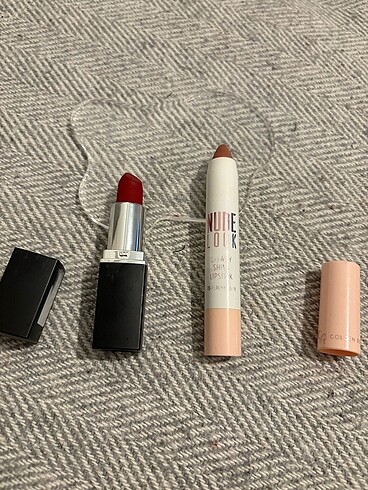 Golden Rose Lykd ve golden Rose ruj