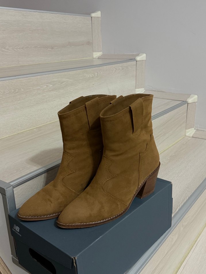 Süet Kahverengi Kadın Botları Blok Topuk - Görsel 2