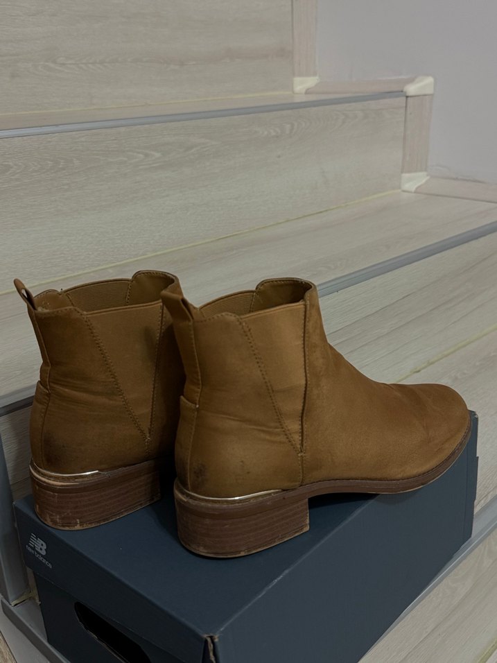 Bershka Süet Kadın Bot, Tokalı, Kalın Topuklu - Görsel 3