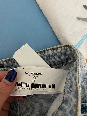 xs Beden jean şort