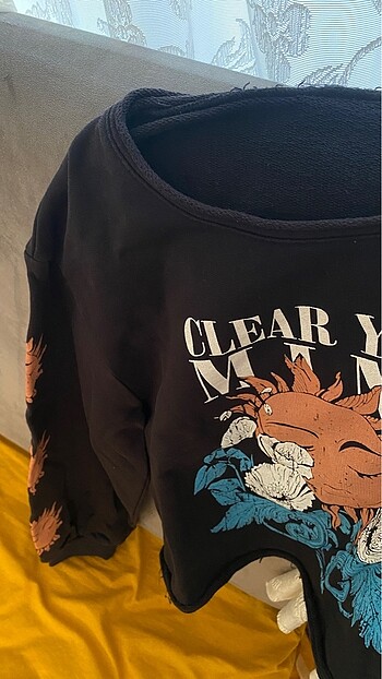 m Beden sweat