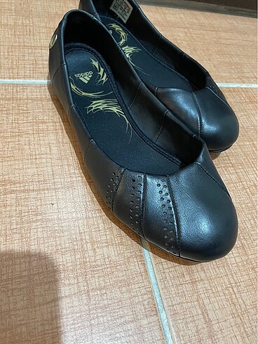 36,5 Beden Adidas deri babet
