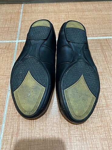 36,5 Beden siyah Renk Adidas deri babet