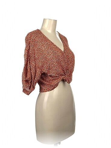 Diğer PreLoved Bluz %70 İndirimli.