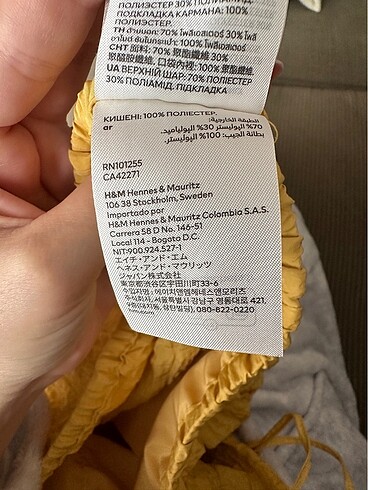 34 Beden sarı Renk H&M Geniş Pull-on Pantolon.