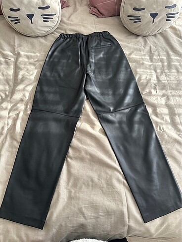 Mango Deri Görünümlü Beli Elastik Pantolon - Görsel 3