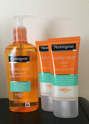 Neutrogena Neutrogena Visibly Clear Temizleme Jeli ve Yağsız Nemlendirici K