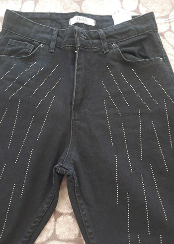 Kadın Siyah Taş Detaylı Kemerli Jean - Görsel 4