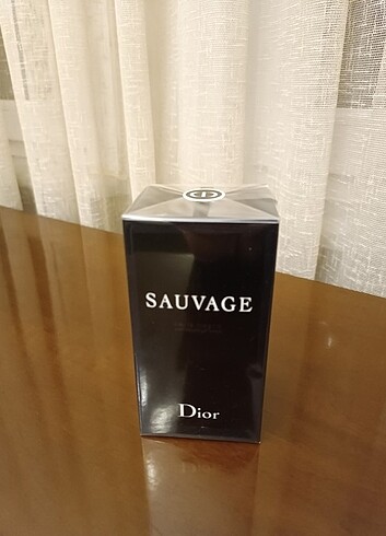 Dior Sauvage edt 100ml erkek parfüm