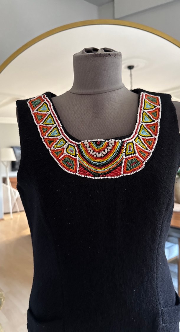 Boncuk İşlemeli Siyah Uzun Bohem Elbise - Görsel 2