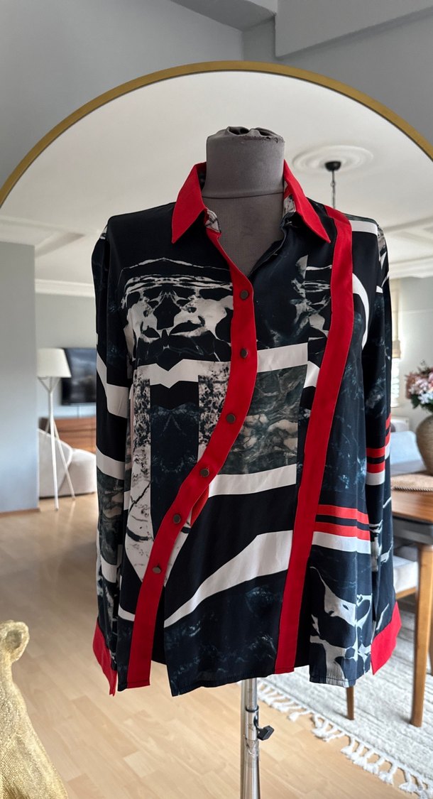 Drapeli Çok Renkli Gri Kadın Gömlek - Görsel 3