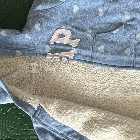 12-18 Ay Beden GAP sweatshirt