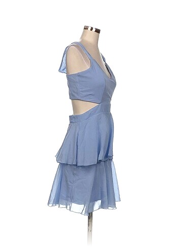 Trendyol & Milla Kısa Elbise %70 İndirimli. - Görsel 2