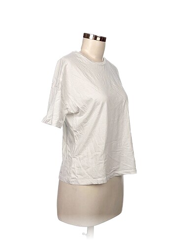 Dilvin Dilvin T-shirt %70 İndirimli.