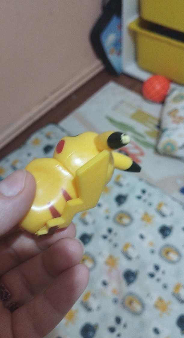 Sarı Pikachu Aksiyon Figürü - Görsel 3
