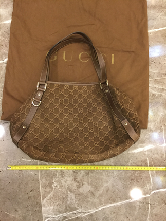 Gucci nubuk çanta