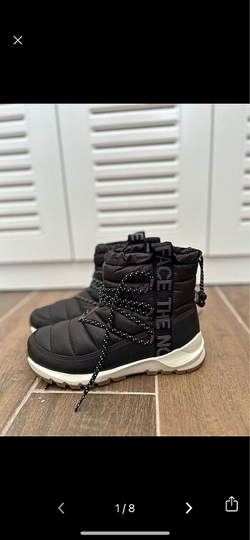 The NorthFace Lace Up Bot