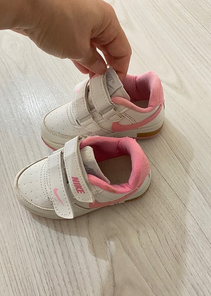 Nike spor ayakkabı - Görsel 2