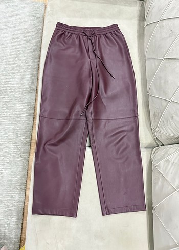 Mango bordo deri görünümlü pantolon - Görsel 2