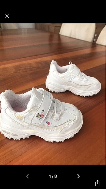 Skechers dlites 22 numara