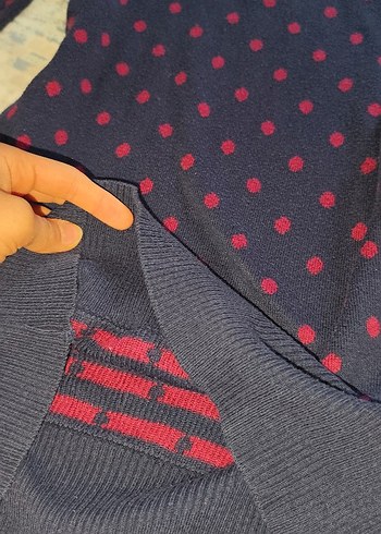 Lacivert Kırmızı Puantiyeli Kadın Triko - Görsel 4