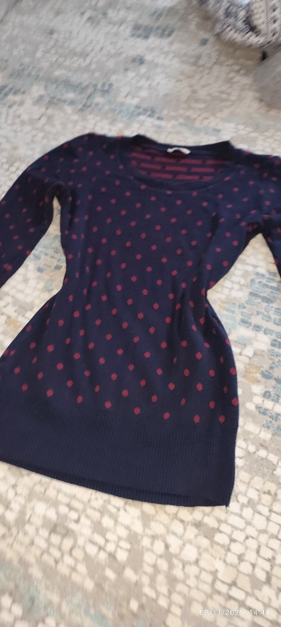 Lacivert Kırmızı Puantiyeli Kadın Triko - Görsel 2