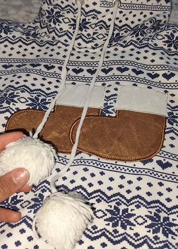 Bohem Nakışlı Beyaz Gri Örgü Kedi Kıyafeti - Görsel 4