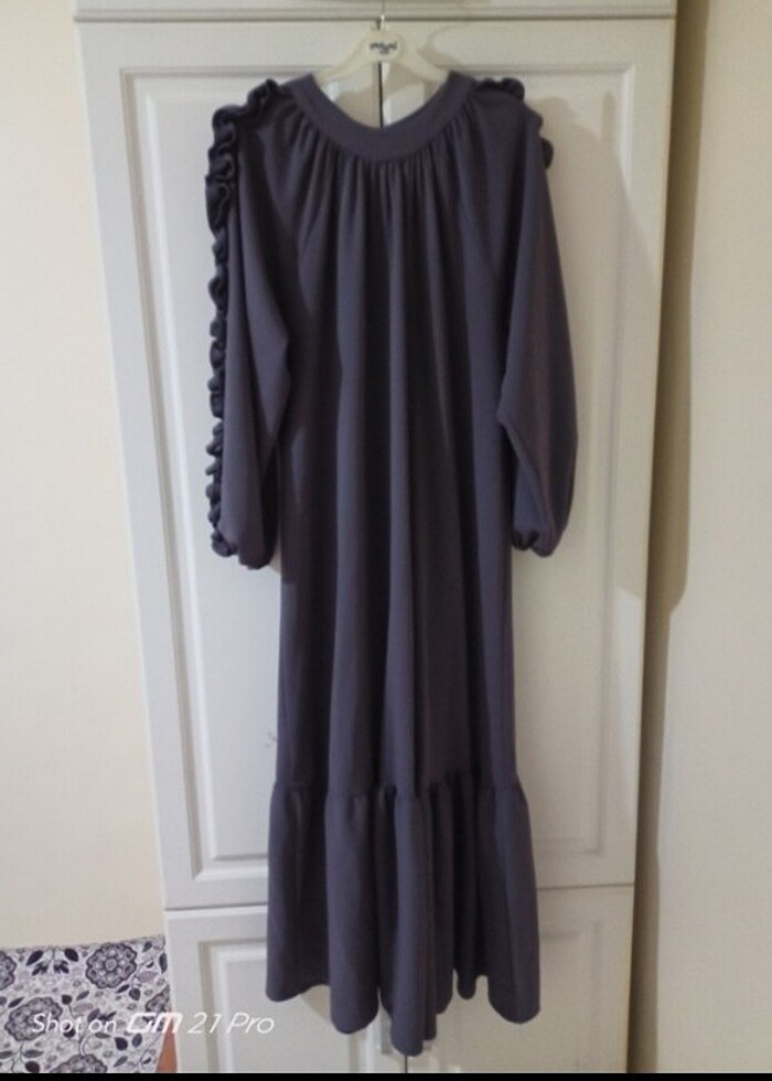 Yeni 2 defa tek giyildi  - Görsel 2