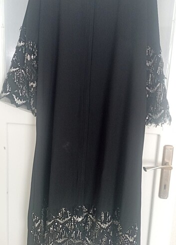 Abaya 48 50 beden bir defa giyildi 