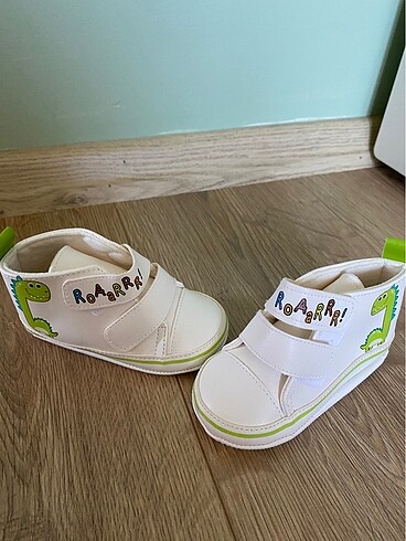 First Step bebek ayakkabı 19 numara