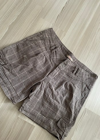 Kahverengi Ekose Kadın Mini Şort
