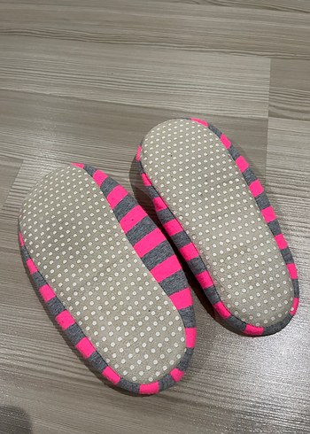 Pembe Gri Çizgili Kız çocuk panduf - Görsel 4