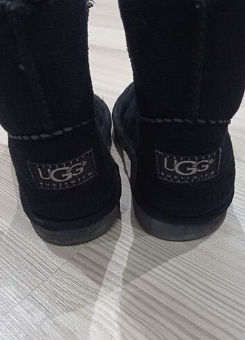 UGG bot 