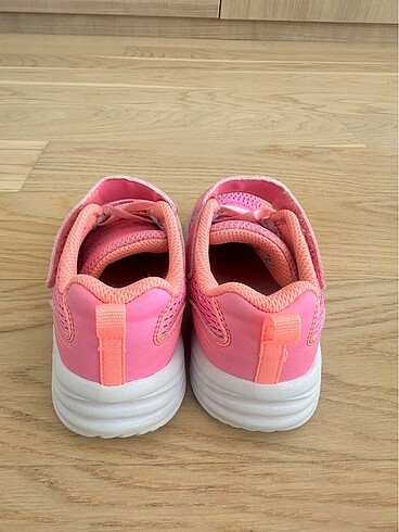 25 Beden Skechers Kız çocuk Spor ayakkabı