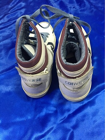 37,5 Beden beyaz Renk Bilekli converse ayakkabı
