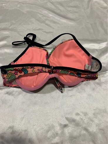 42 Beden Penti bikini üstü
