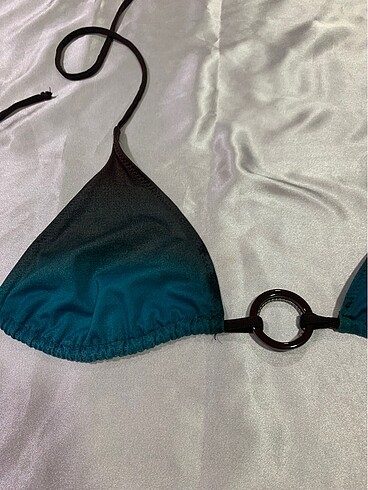 Calzedonia Üçgen bikini üstü
