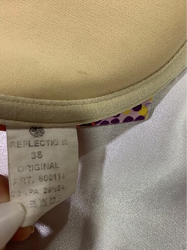 38 Beden çeşitli Renk Reflection bikini üstü
