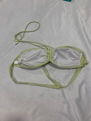 m Beden Bikini üstü