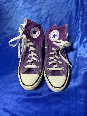 Mor converse ayakkabı