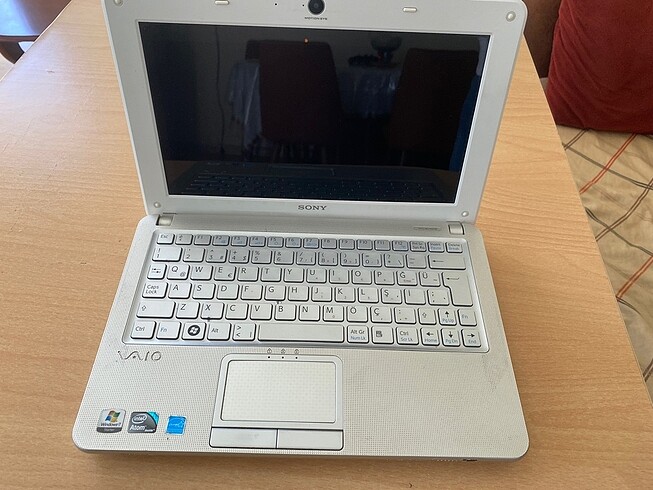 sony vaio vpcw21m1e minibook