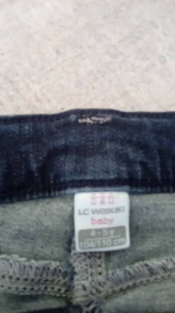 5 Yaş Beden LC Waikiki pantolon