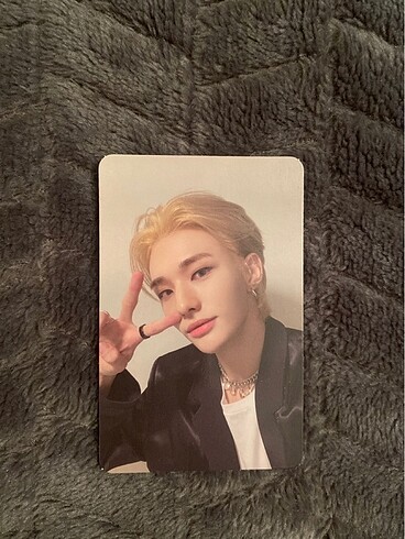 Hyunjin odd a vers