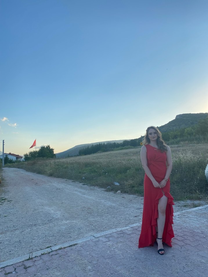 Drapeli Kırmızı Uzun Abiye Elbise - Görsel 2