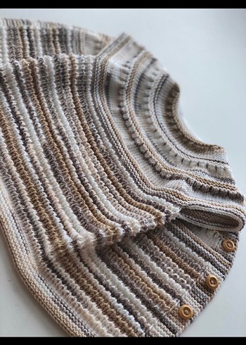 El örgüsü bebek yeleği - Görsel 3