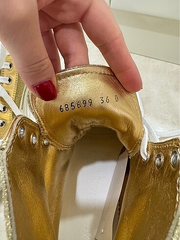 37 Beden alexander mcqueen