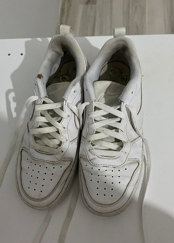 Beyaz Nıke spor ayakkabı - Görsel 2