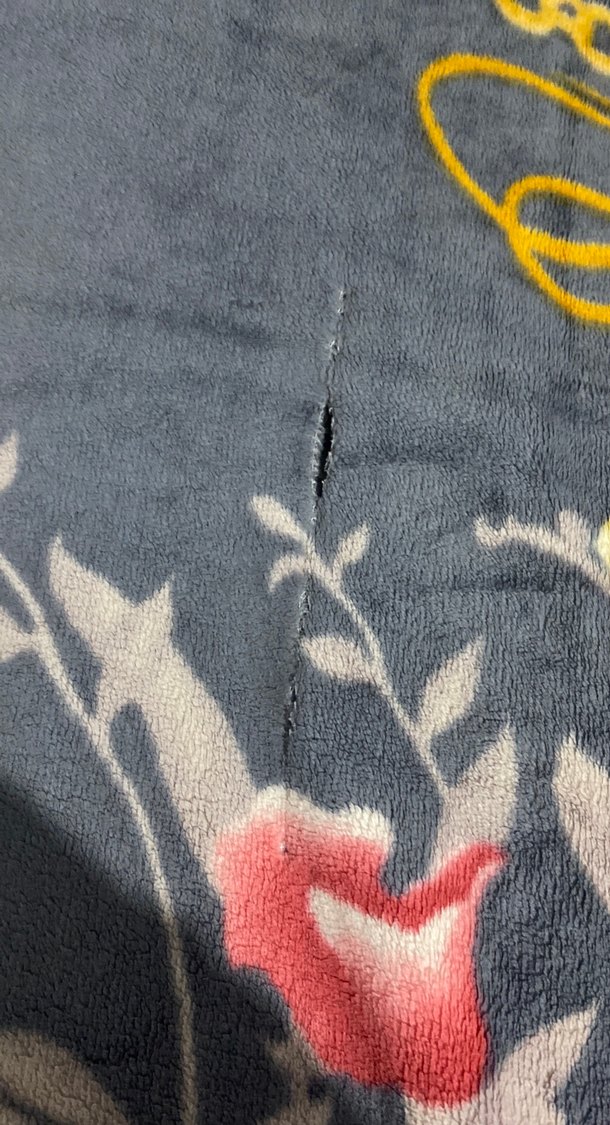 Gri Çiçek Desenli Battaniye - Görsel 2