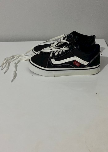Vans 37