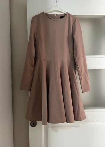 Bej Pilili Midi Kadın Elbise belden oturan kışlık - Görsel 4